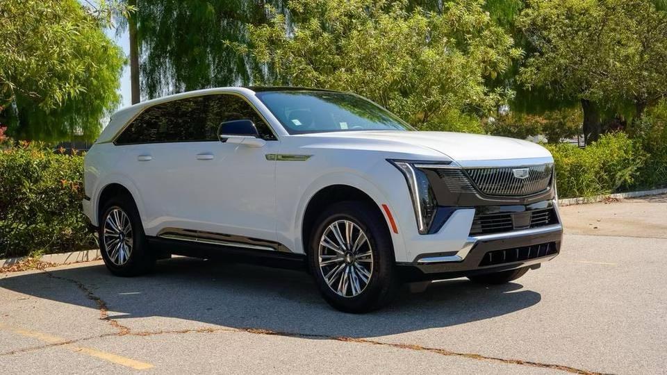 Cadillac Escalade IQ 2025 in Hollywood, FL