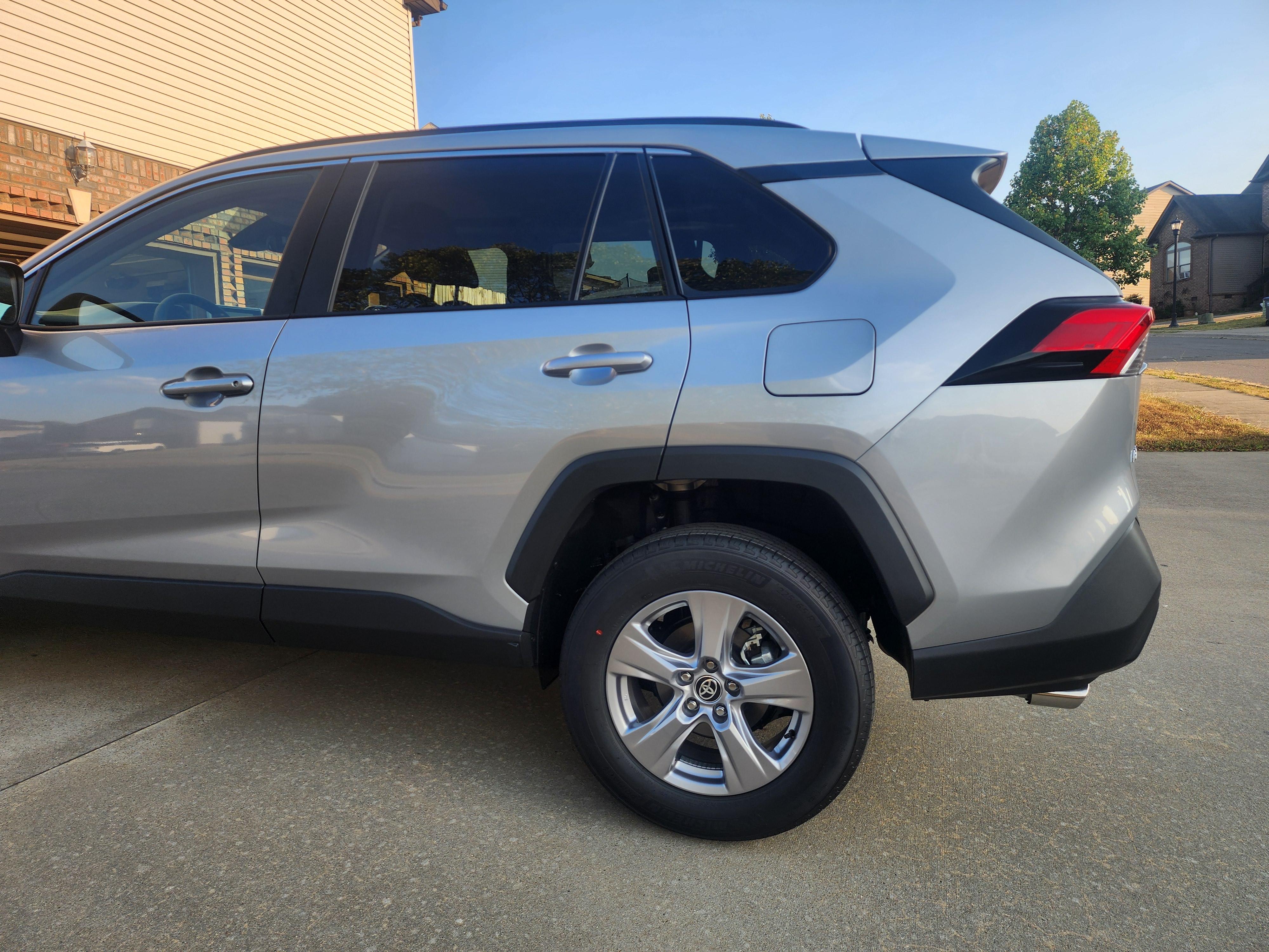 Toyota RAV4 2025 in Clarksville, TN