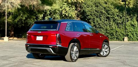 Cadillac VISTIQ 2026