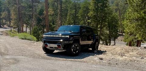 GMC HUMMER EV SUV 2024