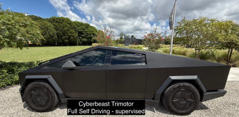 Tesla Cybertruck 2024