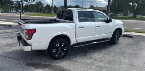 Nissan Titan 2021