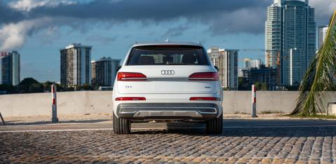 Audi Q7 2021