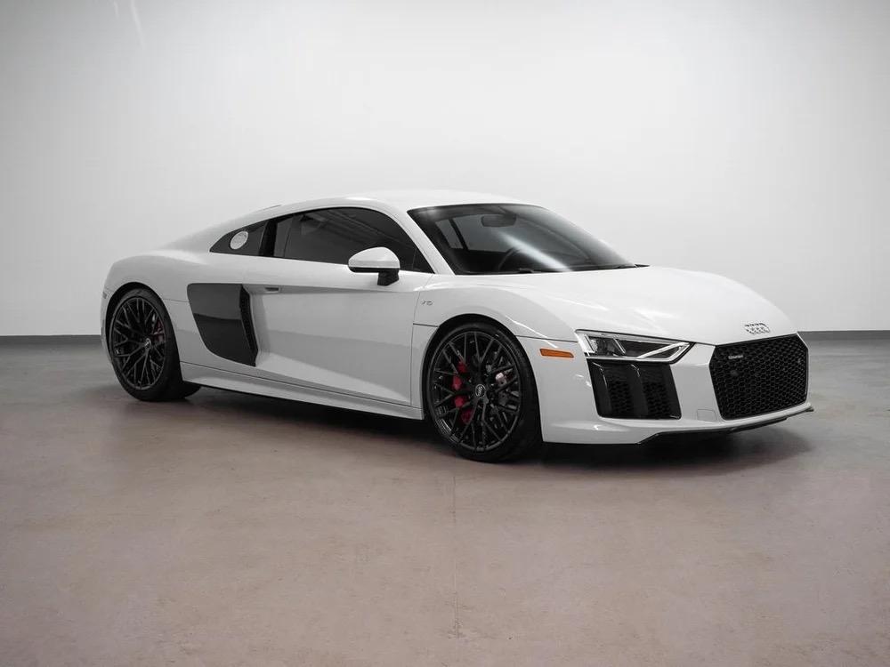 Audi R8 2018 in Sachse, TX