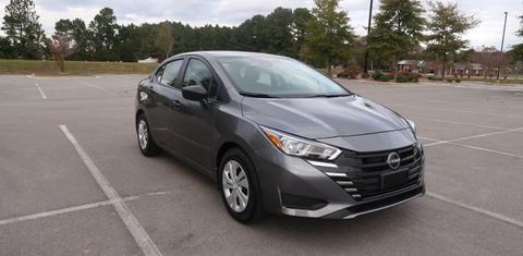 Nissan Versa 2024