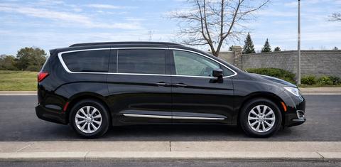 Chrysler Pacifica 2017