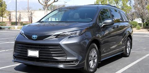 Toyota Sienna 2025