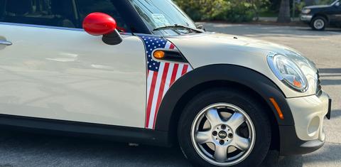MINI Cooper 2011