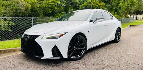 Lexus IS 2024