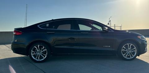 Ford Fusion Hybrid 2019