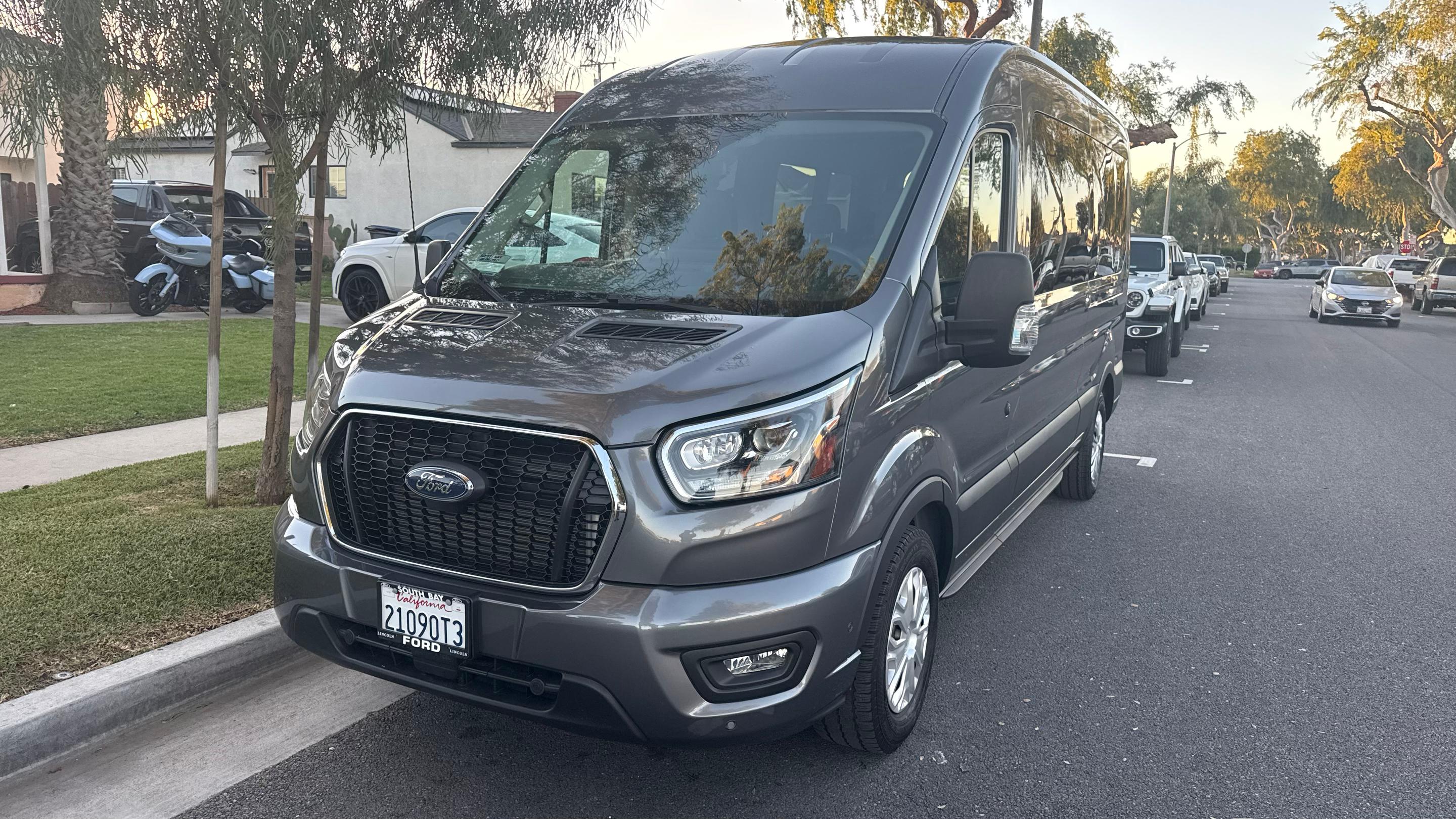 Ford Transit 2023 in Lynwood, CA