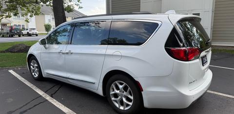 Chrysler Pacifica 2017