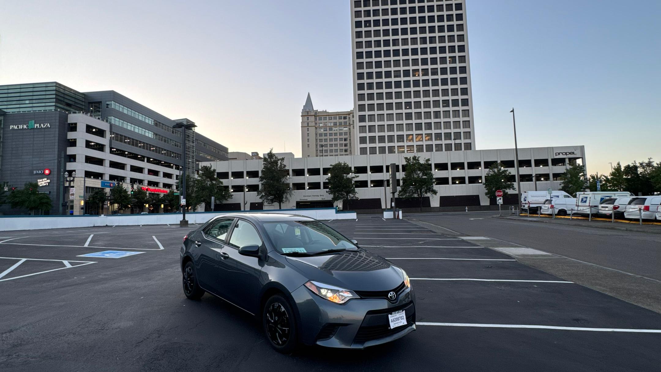 Toyota Corolla 2014 in Tacoma, WA