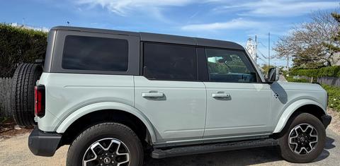 Ford Bronco 2023