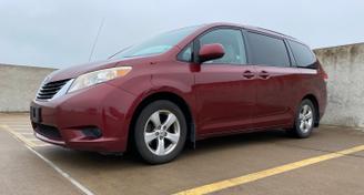 Toyota Sienna 2013 — Options de location de voitures à Halifax, NS