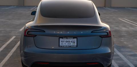 Tesla Model 3 2024