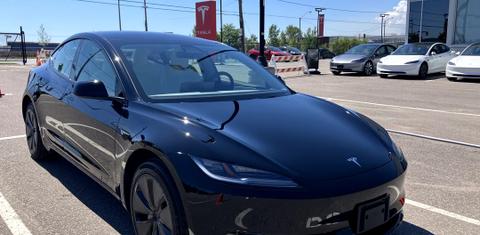 Tesla Model 3 2025