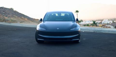 Tesla Model 3 2025