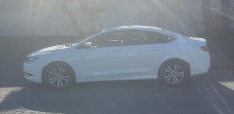 Chrysler 200 2015