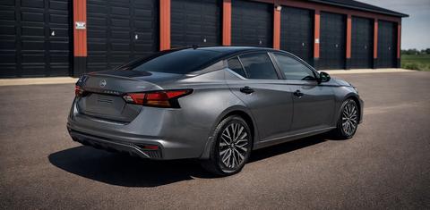 Nissan Altima 2025