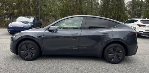 Tesla Model Y 2026