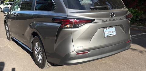 Toyota Sienna 2026