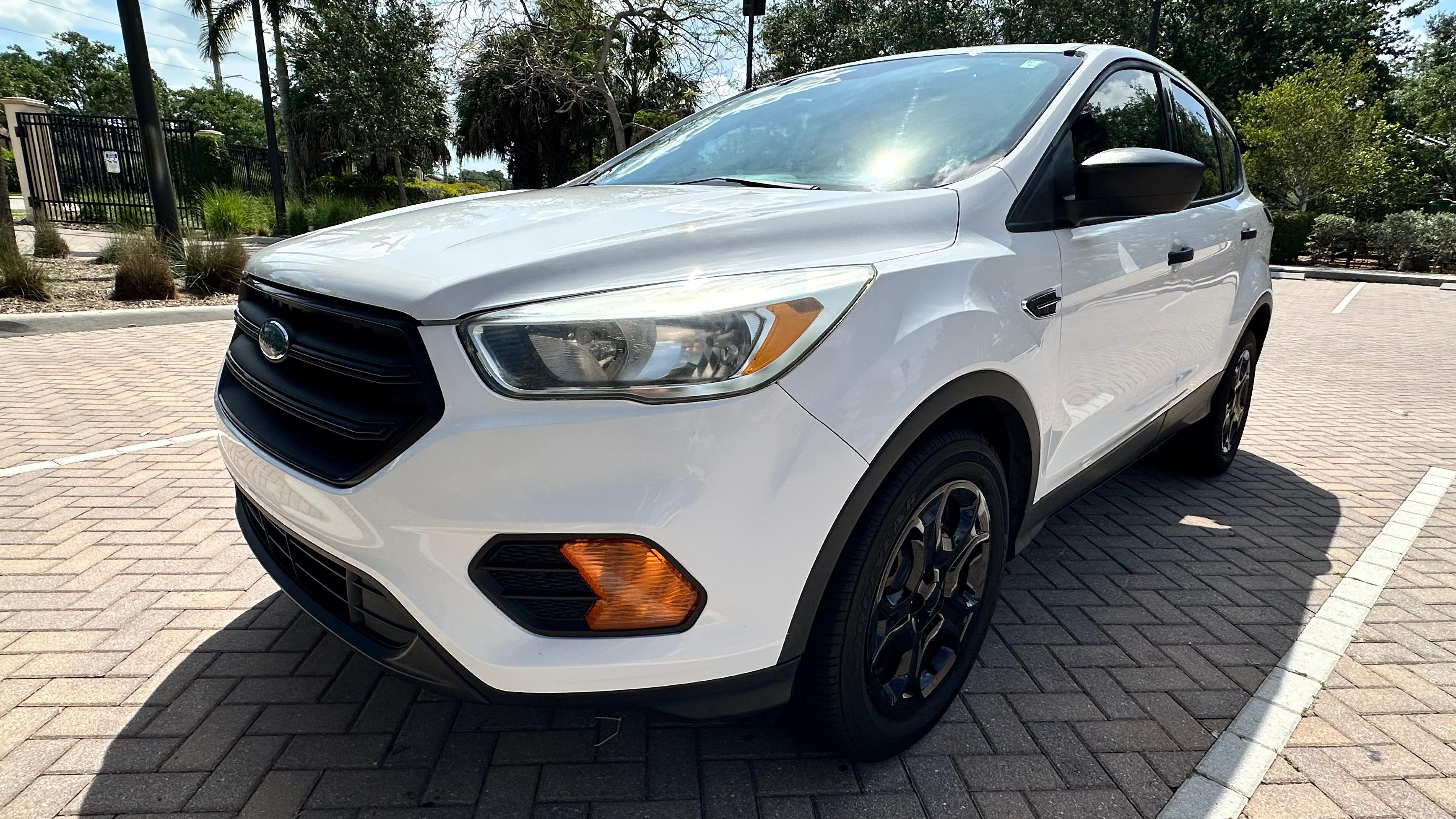 Ford Escape 2017 in 