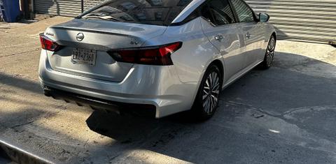 Nissan Altima 2024