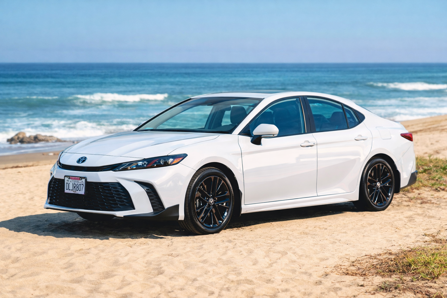 Toyota Camry Hybrid 2025 in 