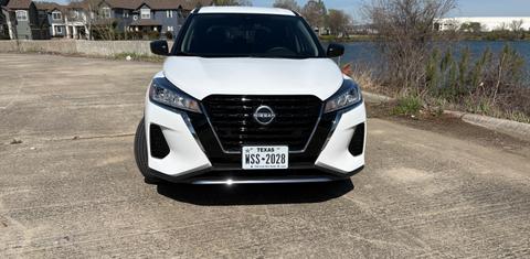 Nissan Kicks Play 2025