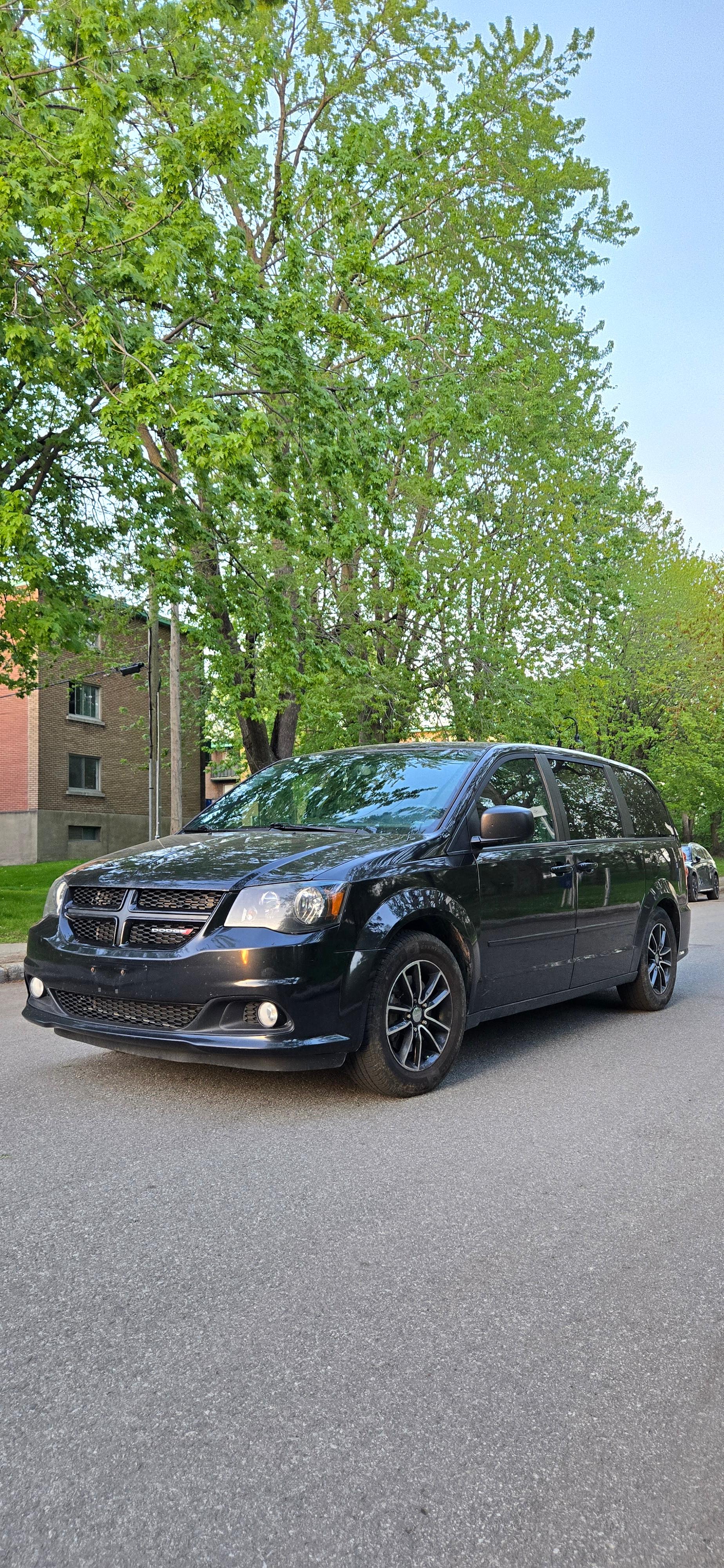 Dodge Grand Caravan 2016 à Montréal, QC