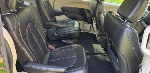 Chrysler Pacifica 2023