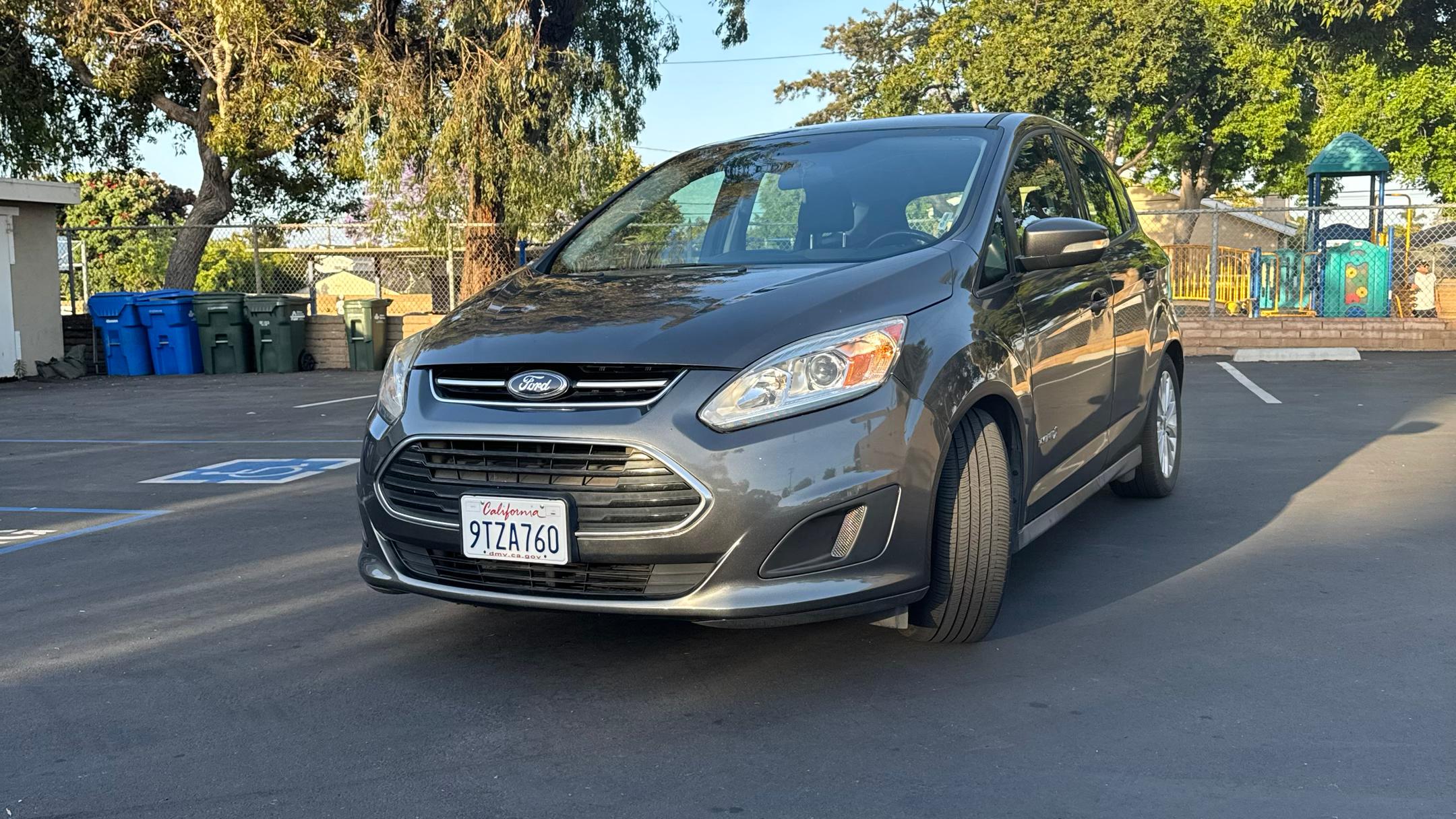 Ford C-Max Hybrid 2017 in Redondo Beach, CA