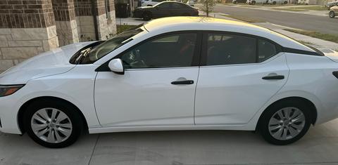 Nissan Sentra 2024