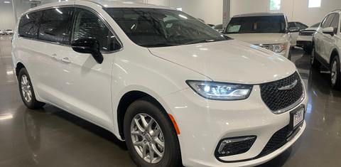 Chrysler Pacifica 2024