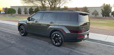 Hyundai Santa Fe 2025