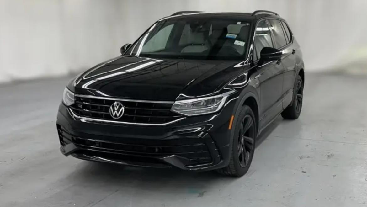 Volkswagen Tiguan 2023 in Bedford, OH