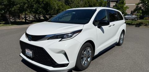 Toyota Sienna 2023