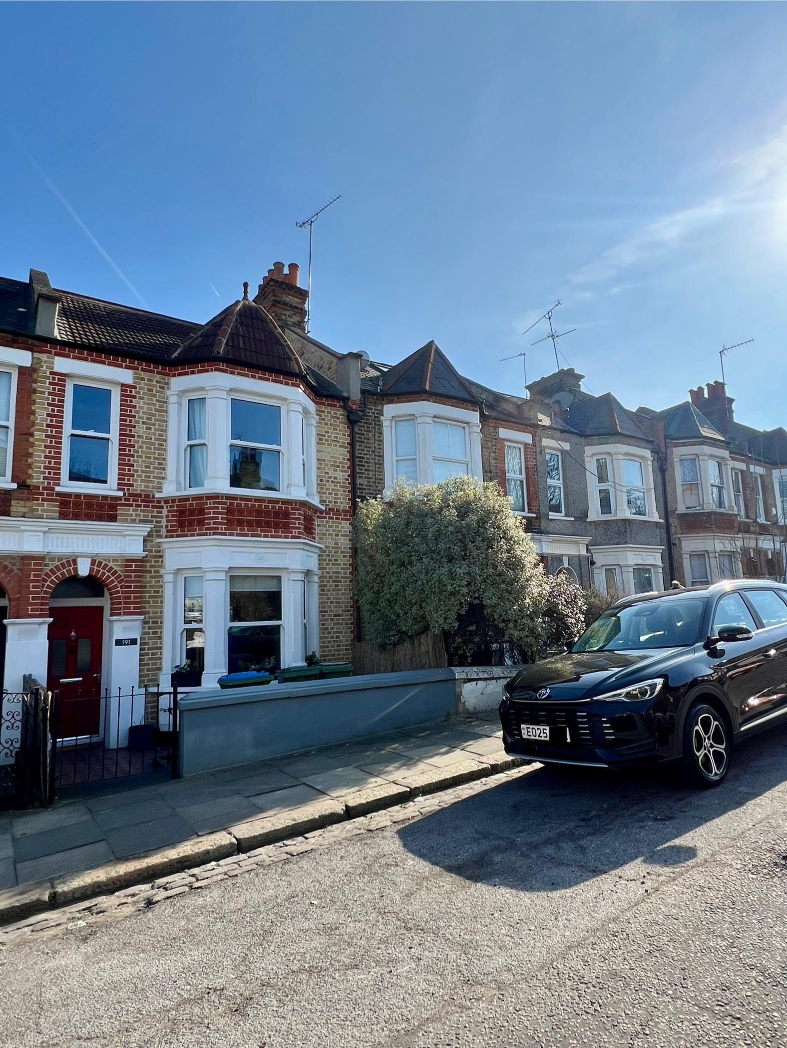 MG ZS SUV 2024 in London