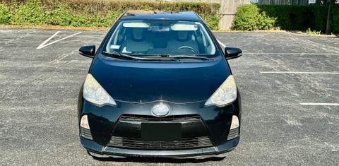 Toyota Prius c 2012
