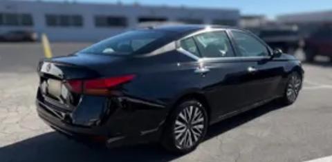 Nissan Altima 2025