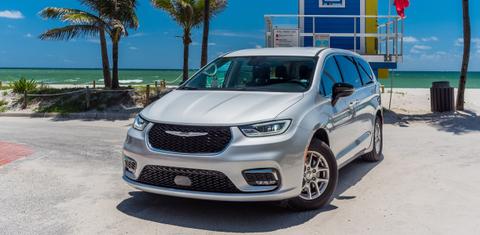 Chrysler Pacifica 2024