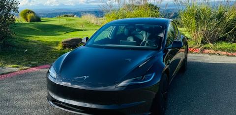 Tesla Model 3 2024