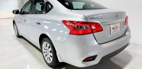 Nissan Sentra 2018