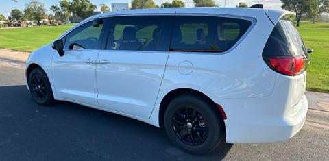 Chrysler Pacifica 2022