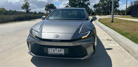 Toyota CAMRY 2025