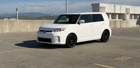 Scion xB 2015