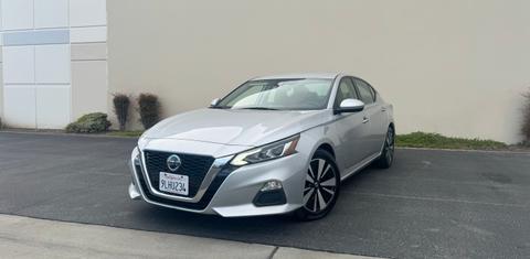 Nissan Altima 2021
