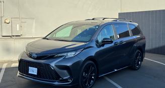 Toyota Sienna 2025 — Options de location de voitures exotiques à South El Monte, CA