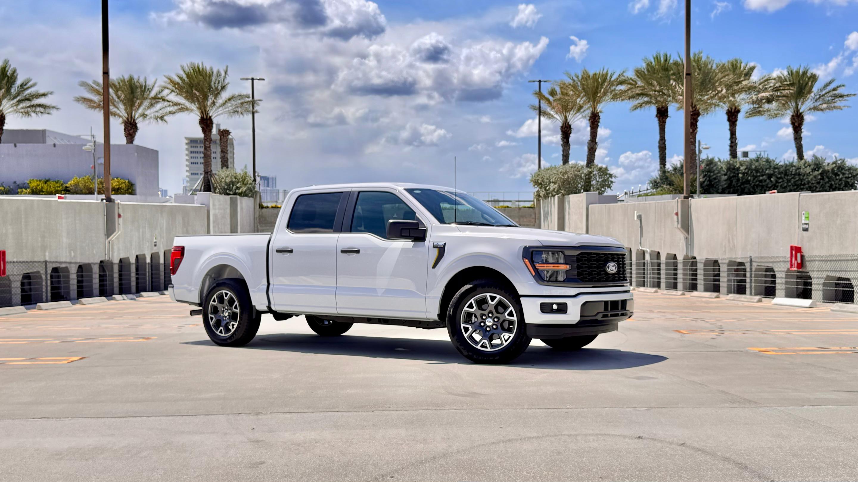 Ford F-150 2025 in Fort Lauderdale, FL
